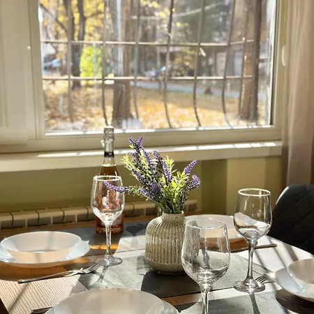 Appartement Cozy & Comfort For 4 Guests 10 Minutes Away From Centre