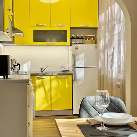 Appartement Cozy & Comfort For 4 Guests 10 Minutes Away From Centre *