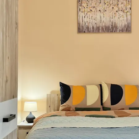 Cozy & Comfort For 4 Guests 10 Minutes Away From Centre Appartement Sofia
