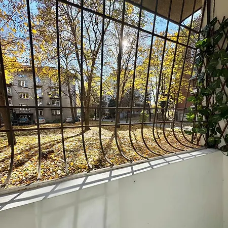 Cozy & Comfort For 4 Guests 10 Minutes Away From Centre Appartement