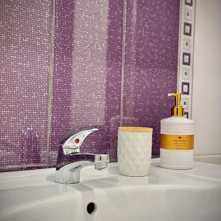 Cozy & Comfort For 4 Guests 10 Minutes Away From Centre *