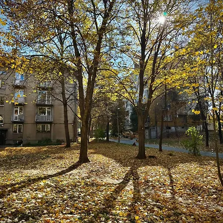 Lejlighed Cozy & Comfort For 4 Guests 10 Minutes Away From Centre