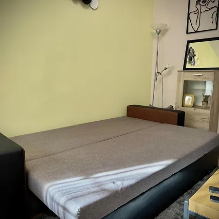 Lejlighed Cozy & Comfort For 4 Guests 10 Minutes Away From Centre Sofia