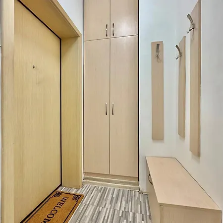 Cozy & Comfort For 4 Guests 10 Minutes Away From Centre